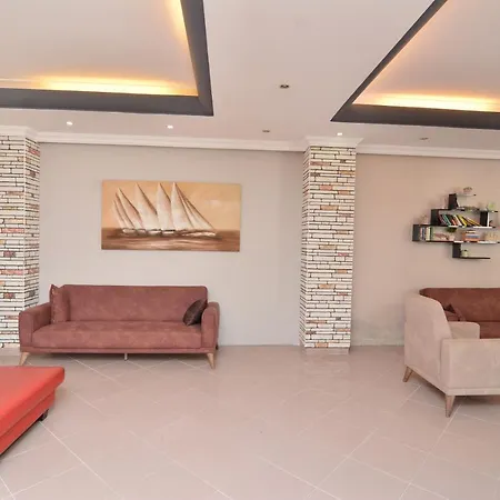 Rose Garden Aparthotel 2*
