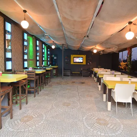 Rose Garden Апарт-отель