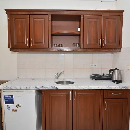 Апарт-отель Rose Garden