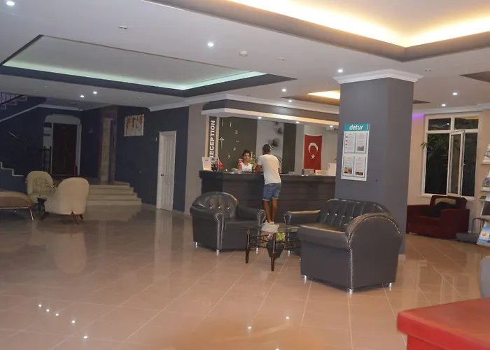 Hotel de apartamente Rose Garden 3*